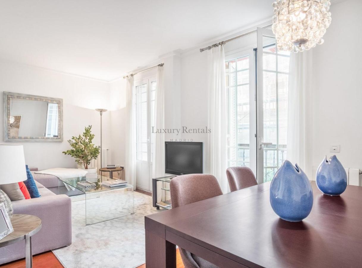 Charming 2-Bedroom Apartment In Retiro Perfect Madrid Location Luaran gambar